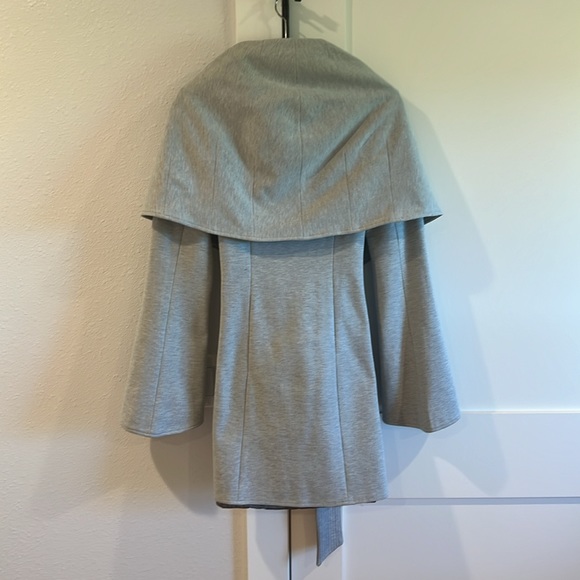 G.E.T. Wrap style jacket - Picture 5 of 8